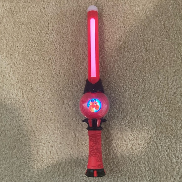 Mighty Wizard Vog Red Wand, Magical Wizard Tower & Accessories! | Tower Untested - Picture 2 of 9